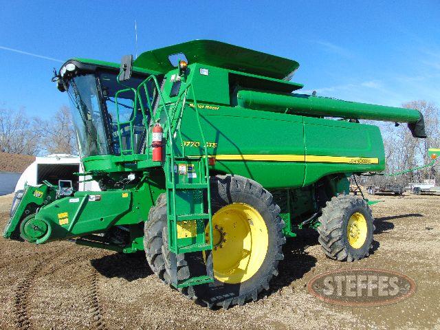 2009 John Deere 9770_1.jpg